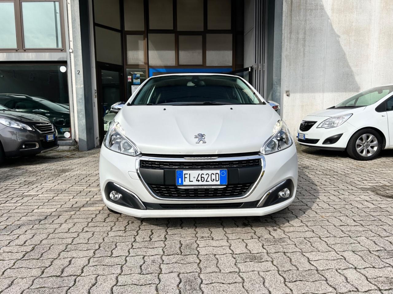 Peugeot 208 1.6 BlueHDi CV75 BIANCO OPACO Allure