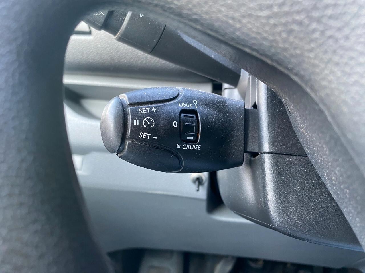 Peugeot Expert HDi 100 cv PL - 33ooo Km + Gancio !!!