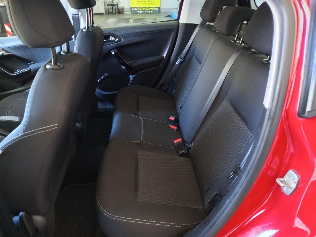 PEUGEOT 208 BlueHDi 75 5p. Active - 2015