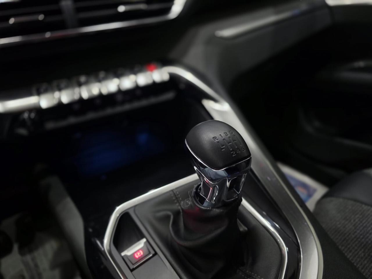Peugeot 3008 BlueHDi 130 Allure
