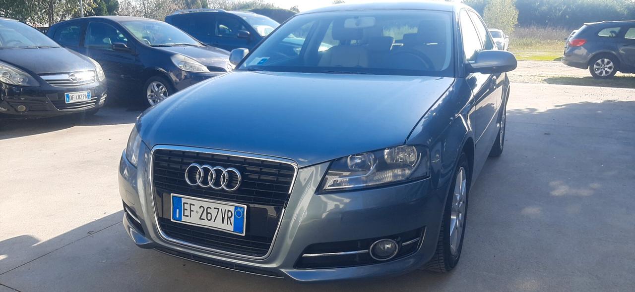 Audi A3 1.6 TDI 105 CV CR Ambition