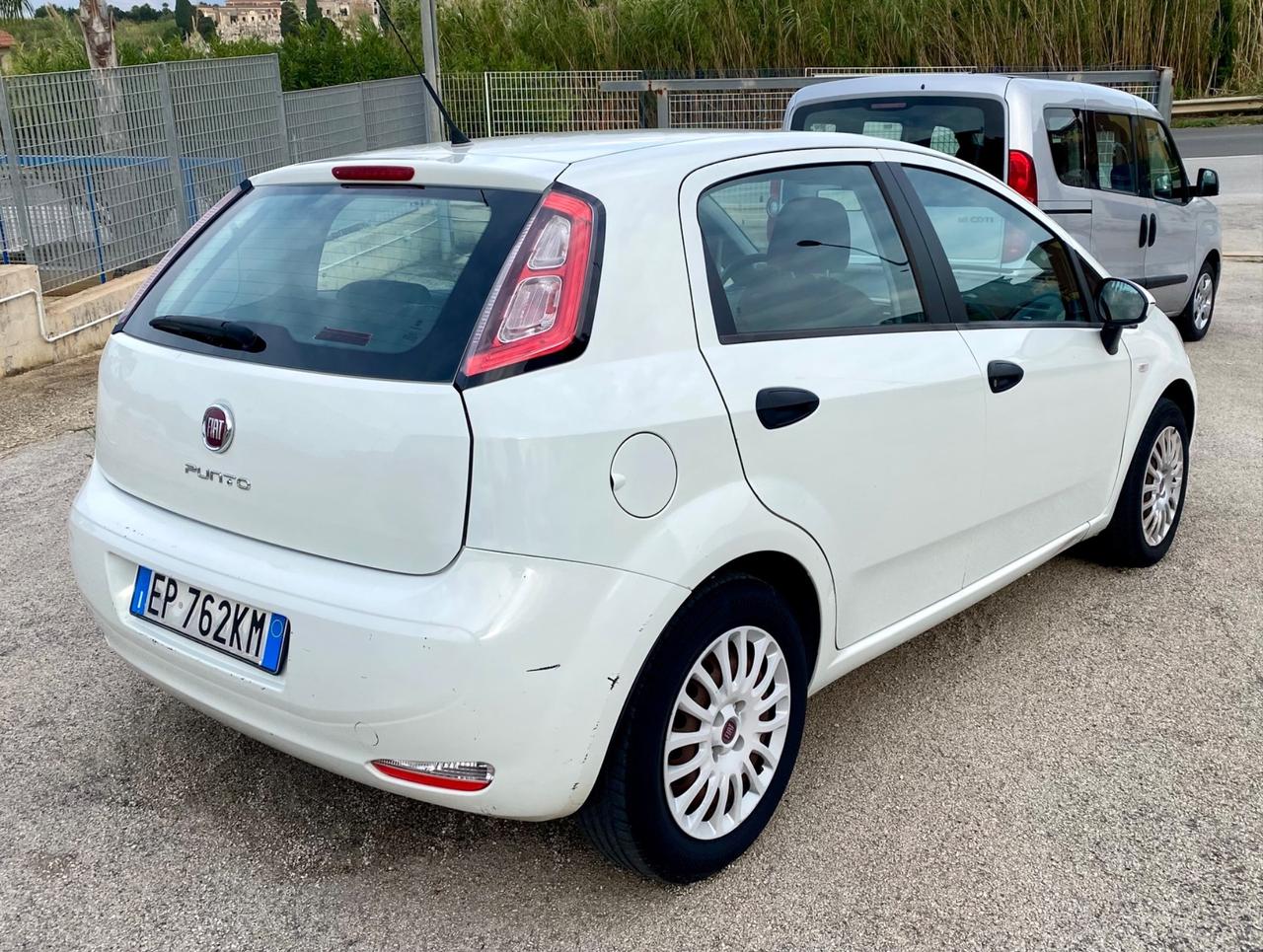 Fiat Punto 1.3 MJT II 75 CV 5 porte