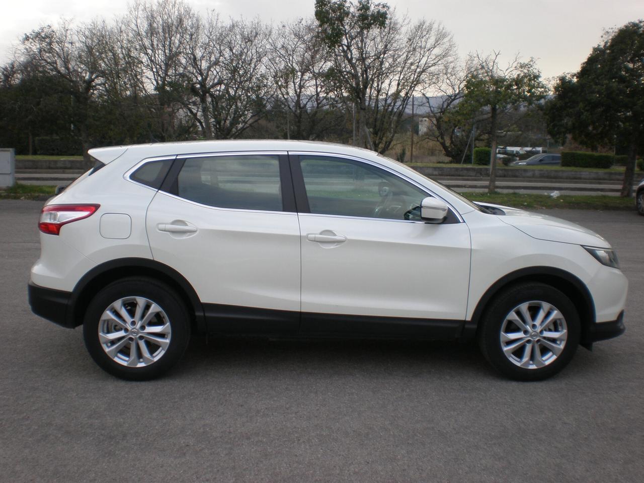 Nissan Qashqai 1.5 td, impeccabile