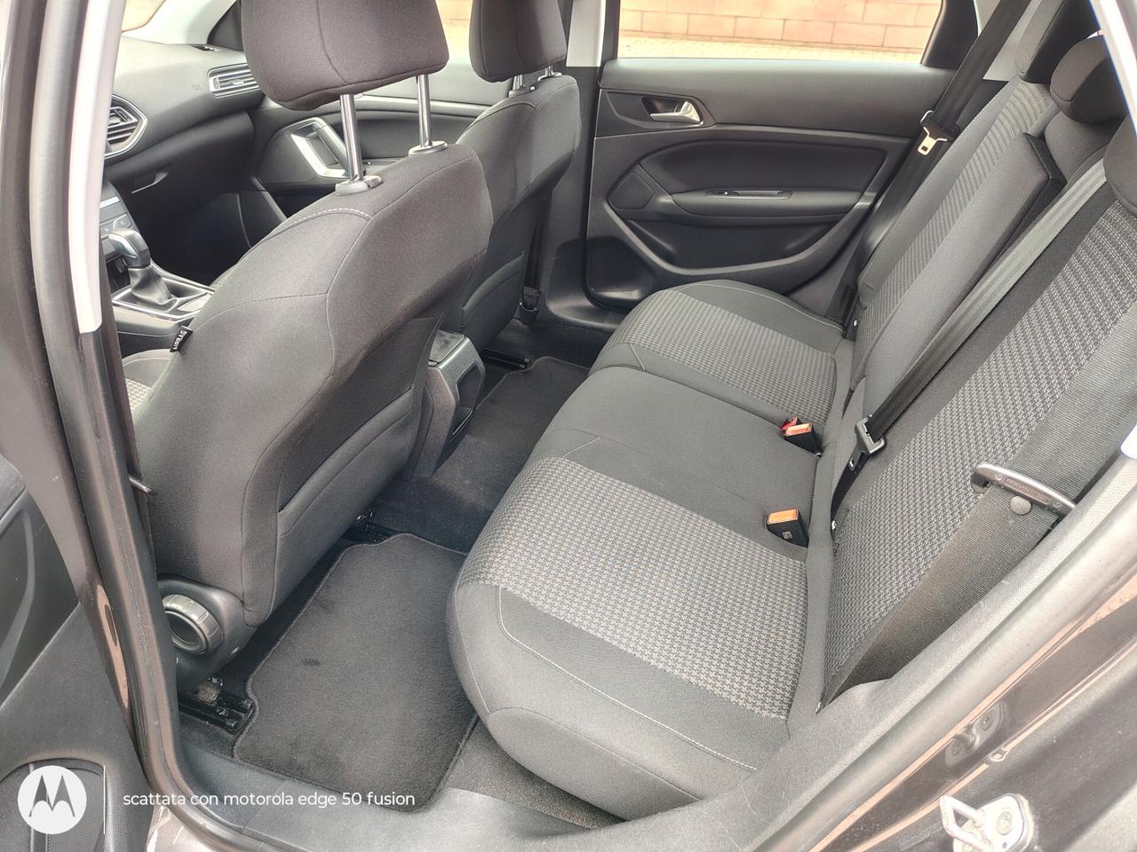 Peugeot 308 BlueHDi 120 S&S SW Business Pari al Nuovo