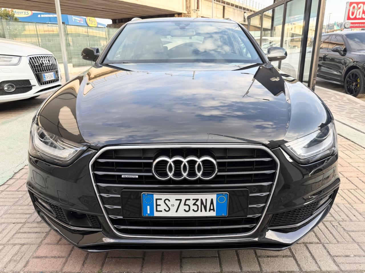 Audi A4 2.0 TDI S-Tronic quattro S-Line - GARANZIA
