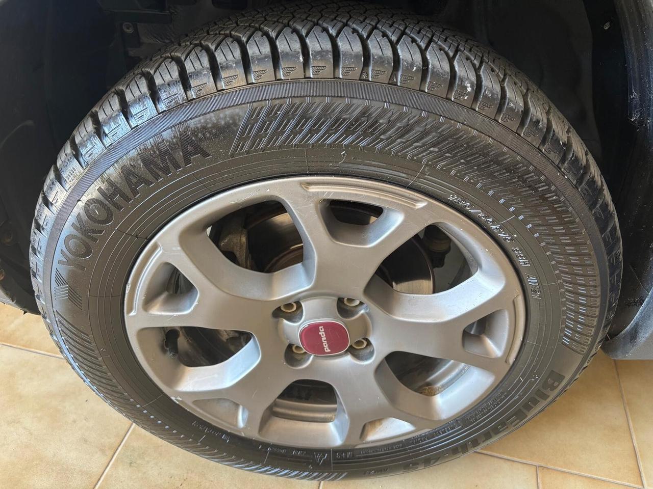 FIAT PANDA CROSS 4X4 ANNO 2018 DS 1.3 ADATTA NEOPATENTATI KM 119 MILA