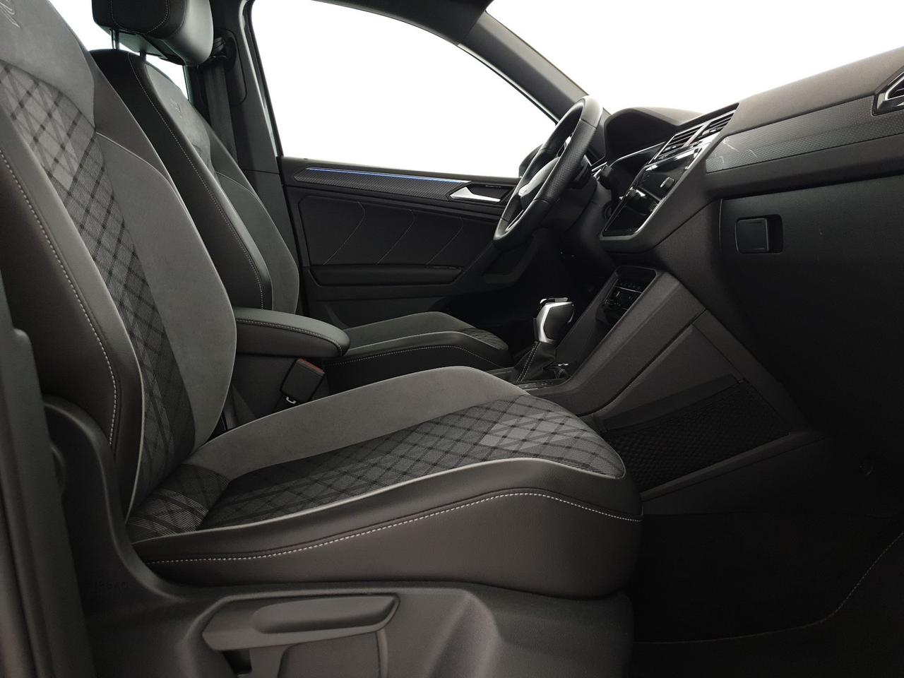 Volkswagen Tiguan 1.5 tsi r-line 150cv dsg