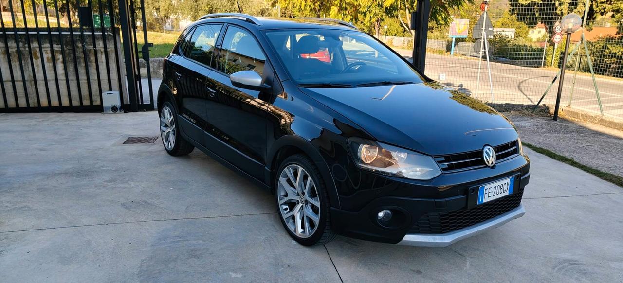 Volkswagen Polo CROSS 1.4 TDI 90 CV DSG