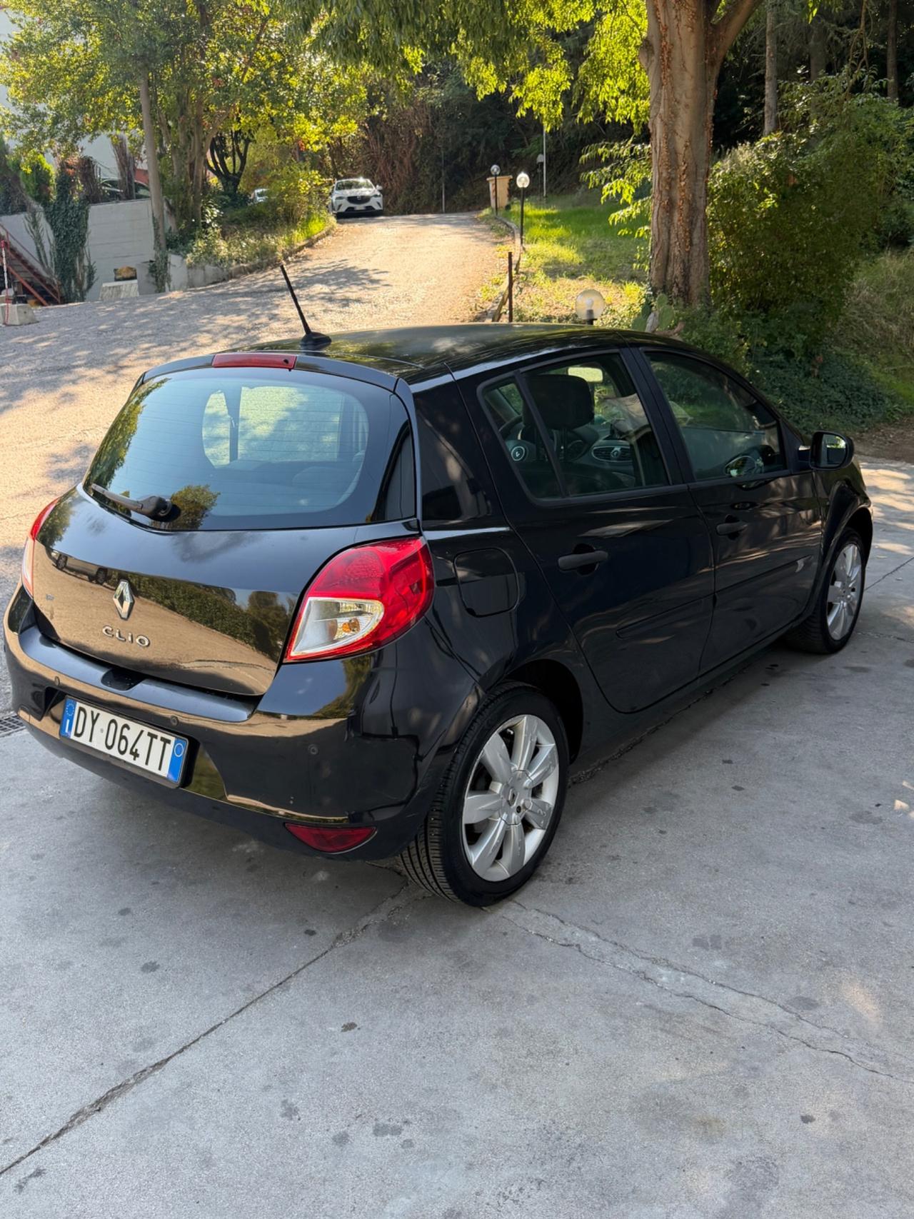 Renault Clio 1.2 16V TCE 100CV 5 porte Dynamique