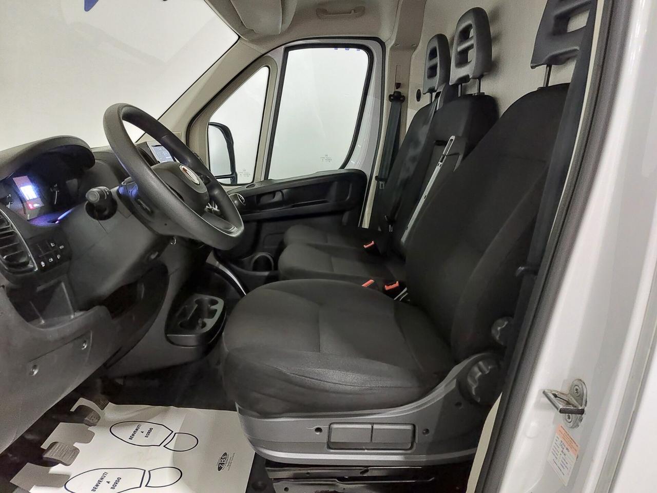 FIAT Ducato (4ª serie) Ducato 33 2.2 Mjt 140CV...
