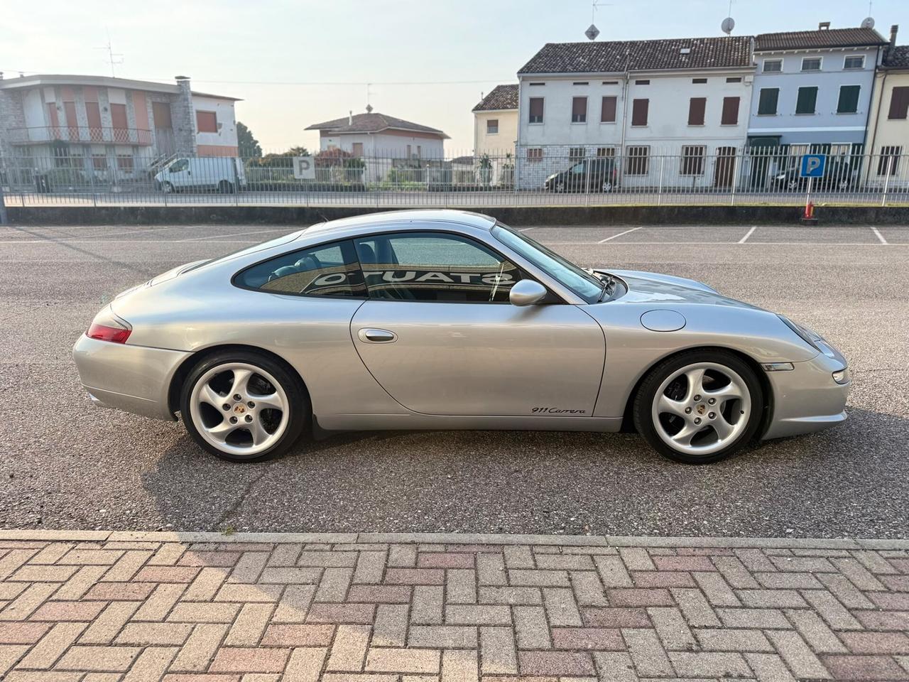 Porsche 996 Carrera Coupé asi
