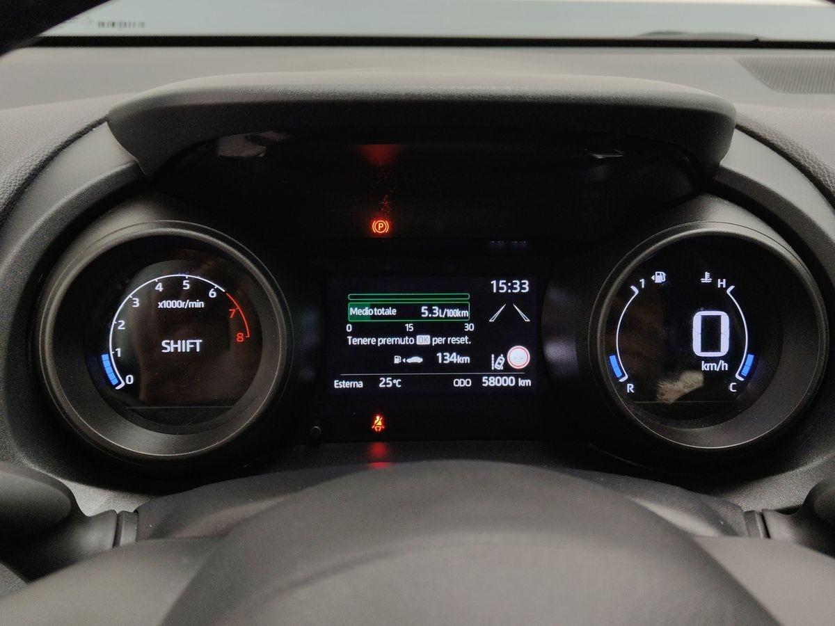 TOYOTA Yaris 4ª serie - Yaris 1.0 5 porte Trend