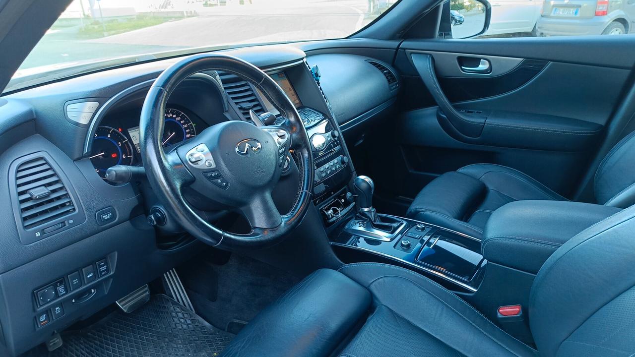Infiniti FX FX30d S Premium