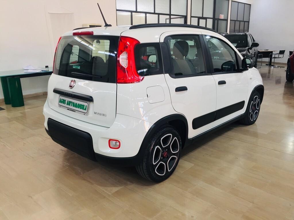 FIAT Panda 1.0 FireFly Hybrid City Life