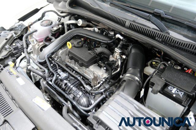 VOLKSWAGEN Polo 1.0 TSI STYLE NEOPATENTATI FARI LED