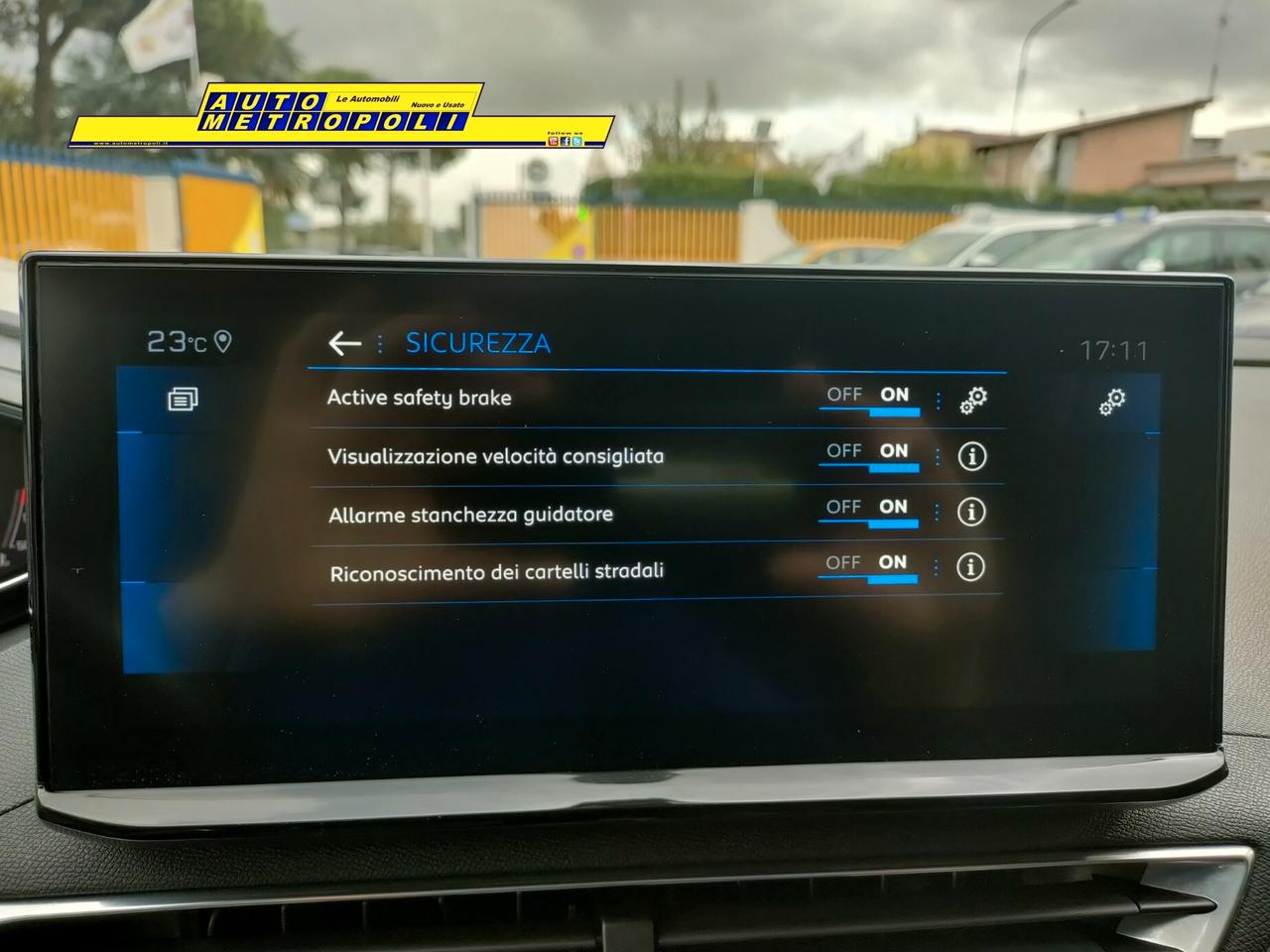 Peugeot 3008 1.5 130cv BlueHDi EAT8 Allure (Autom.)