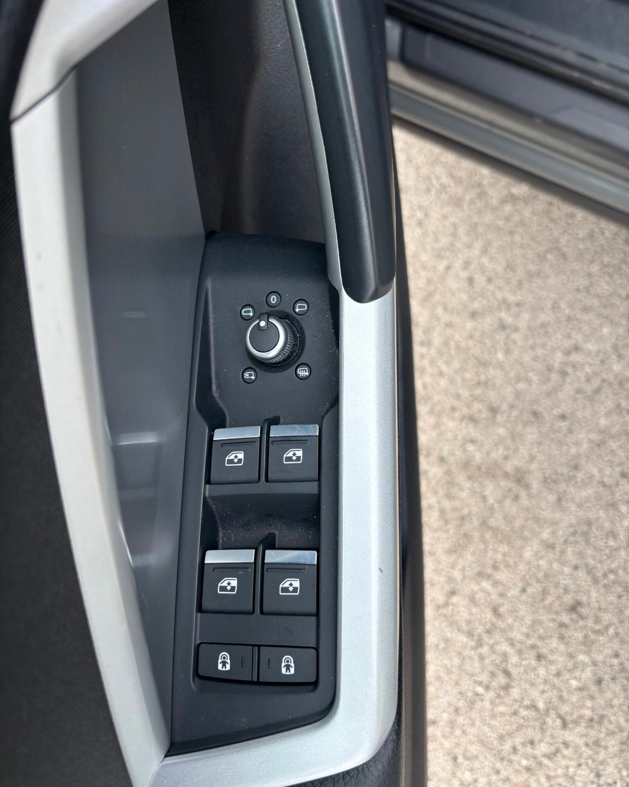 Audi Q3 35 TDI S tronic Business