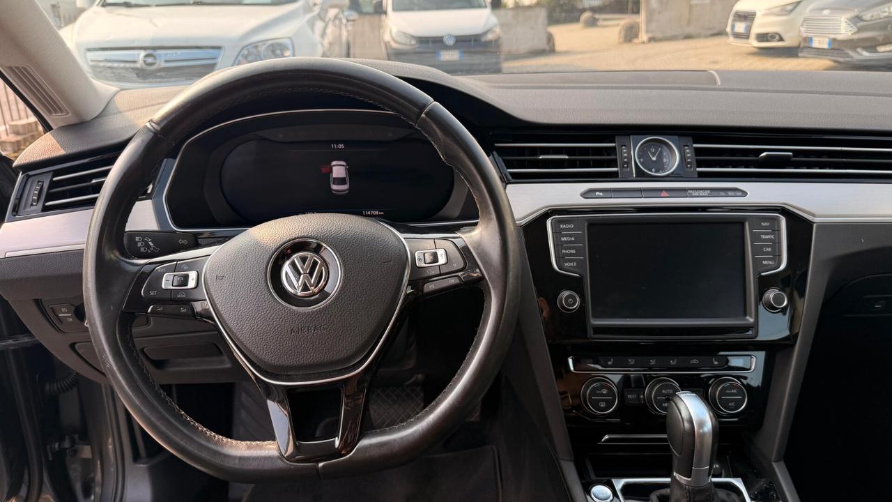 Volkswagen Passat 2.0 tdi scr dsg