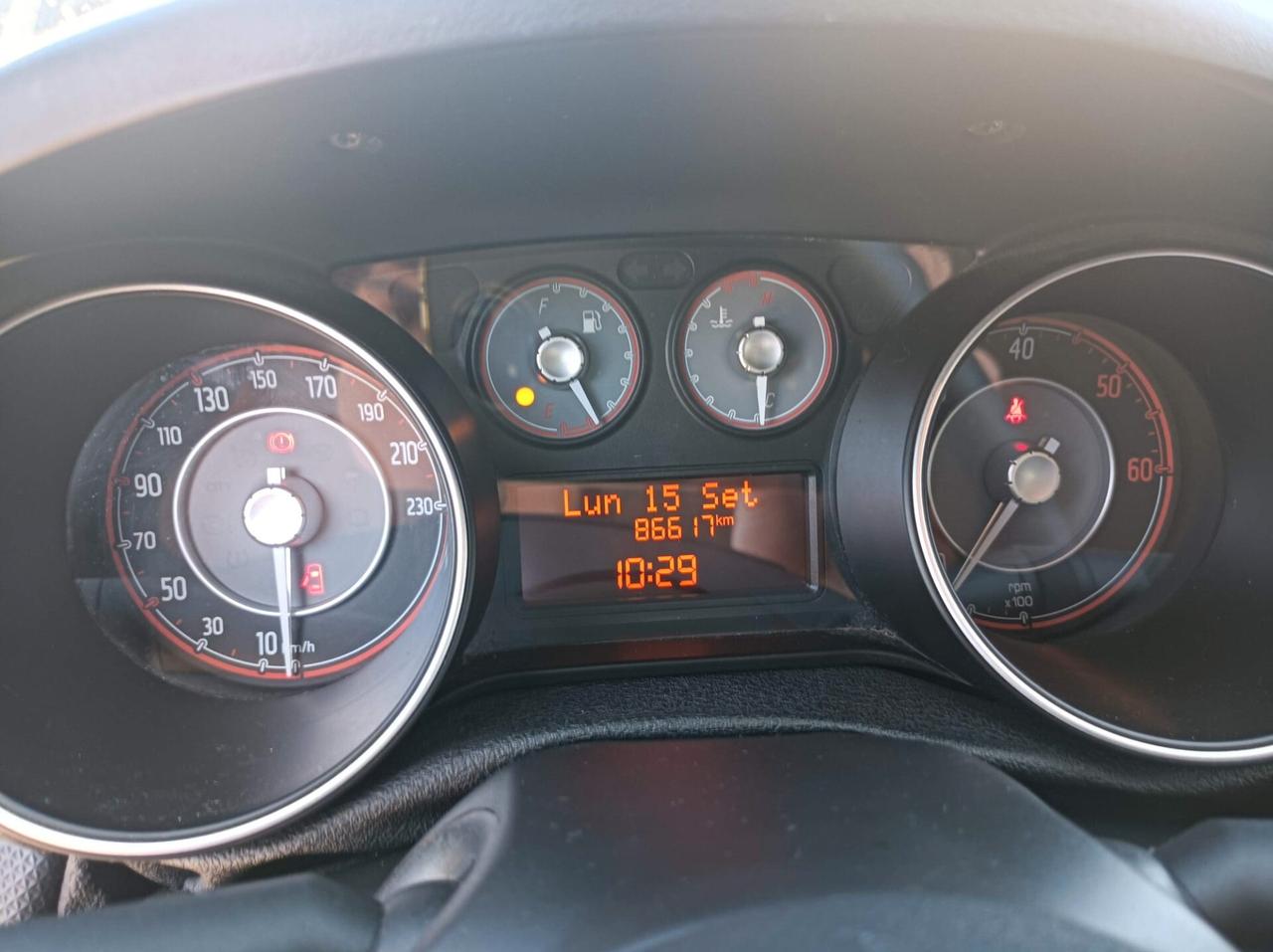 Fiat Punto 1.3 MJT II S&S 95 CV 5 porte Street