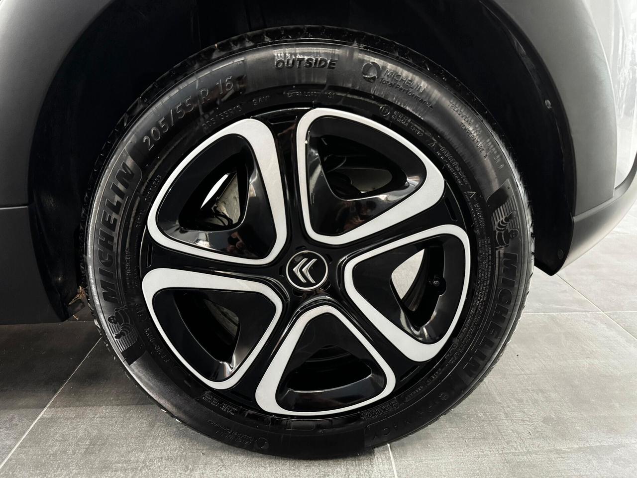 Citroen C3 PureTech 83 S&S Feel Pack 12413 KM