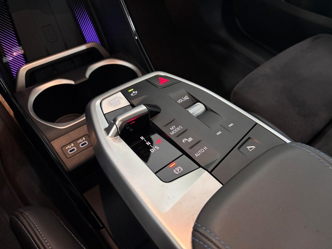 BMW X2 SDRIVE 18D M-SPORT H/K-NAVI-MULTICOLOR
