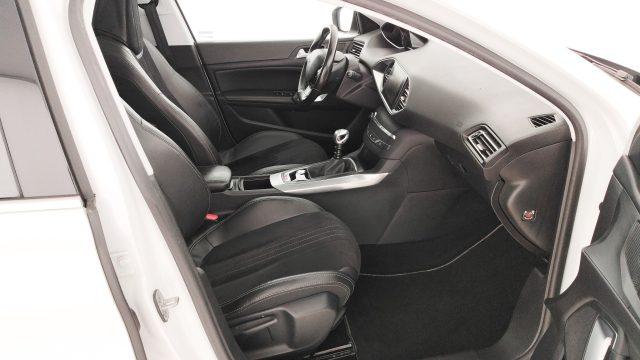 PEUGEOT 308 PureTech Turbo 130 S&S SW GT LINE