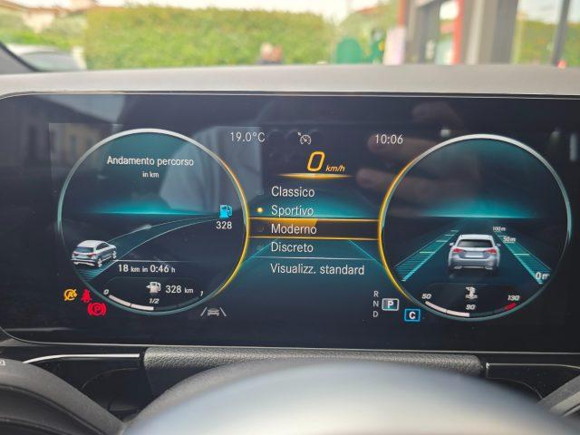 MERCEDES-BENZ GLA 200 d Automatic Premium AMG Line 19" MBUX LED Performa