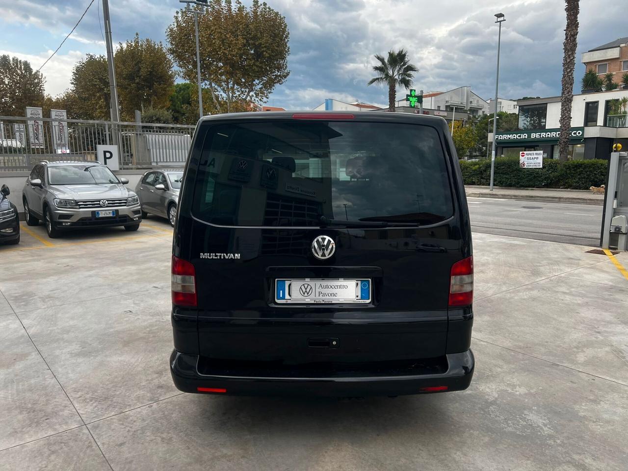 Volkswagen Multivan 2.5 TDI/130CV Comfortline 7 Posti