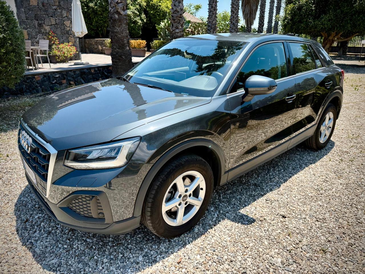 Audi Q2 35 TDI S tronic Business