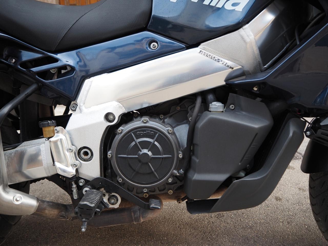 Aprilia Caponord 1000