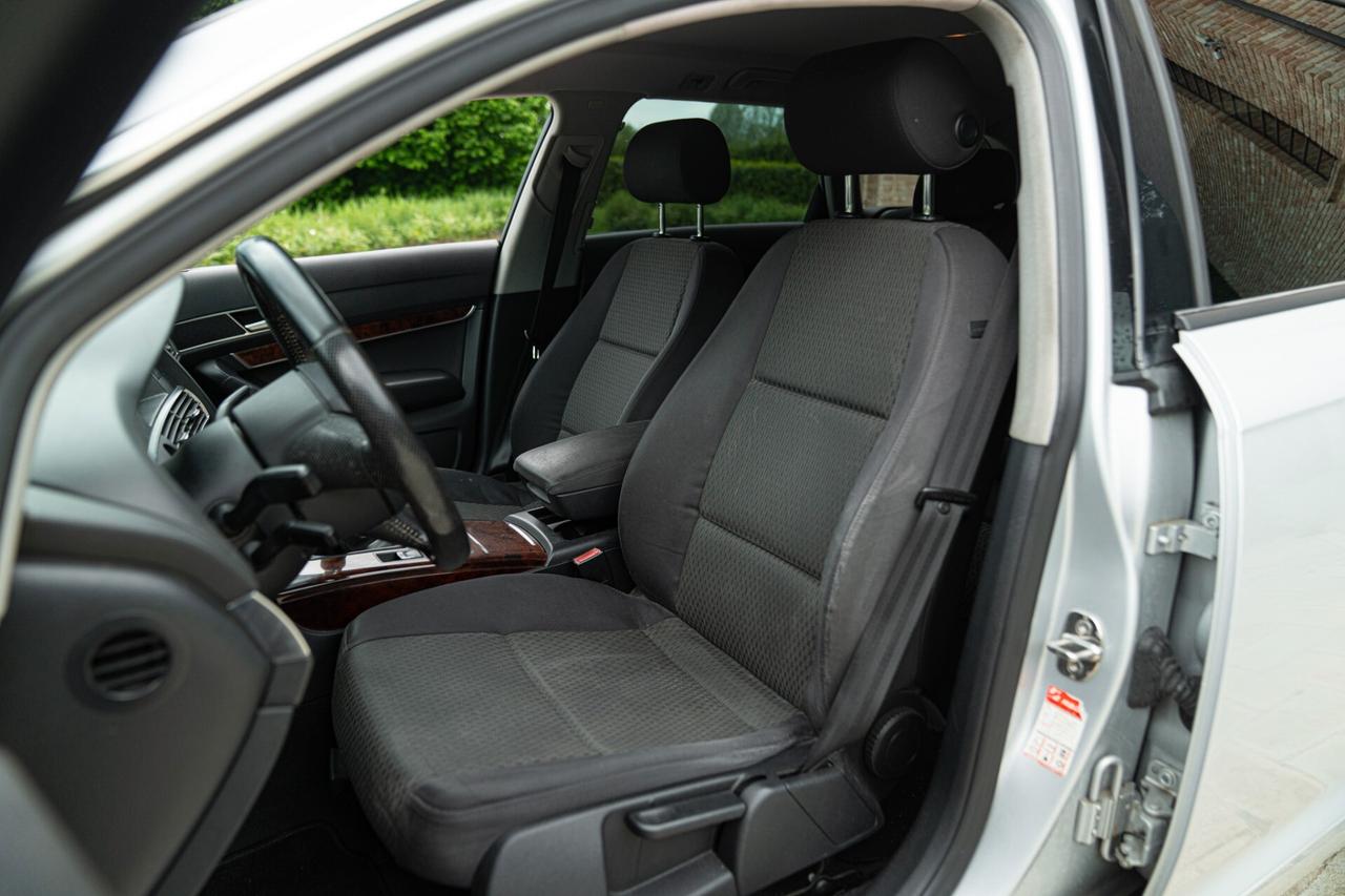 Audi A6 V6 2.7 - AUD00025