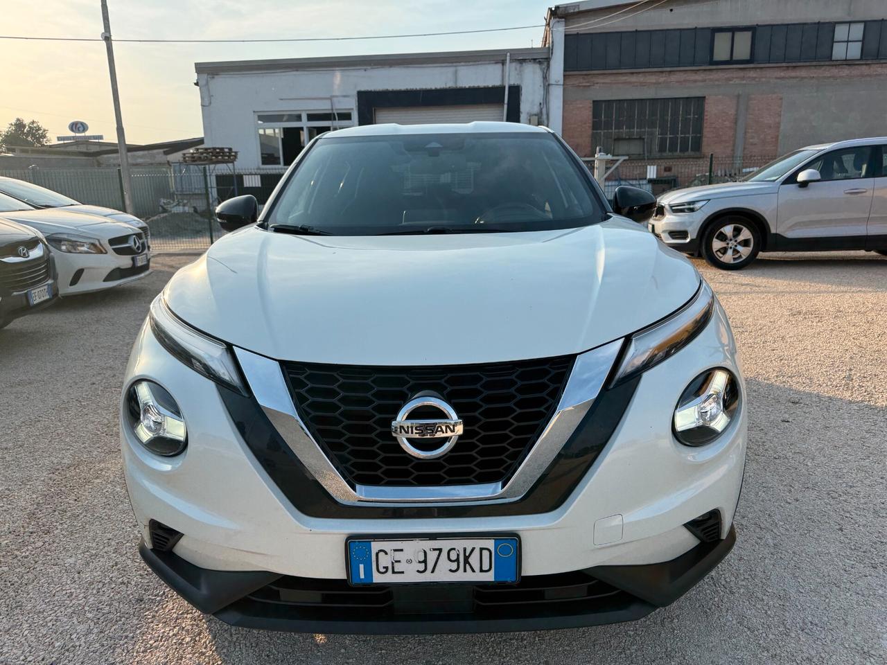 Nissan Juke 1.0 DIG-T 114 CV DCT N-Connecta