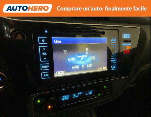TOYOTA Auris Touring Sports 1.8 Hybrid Style