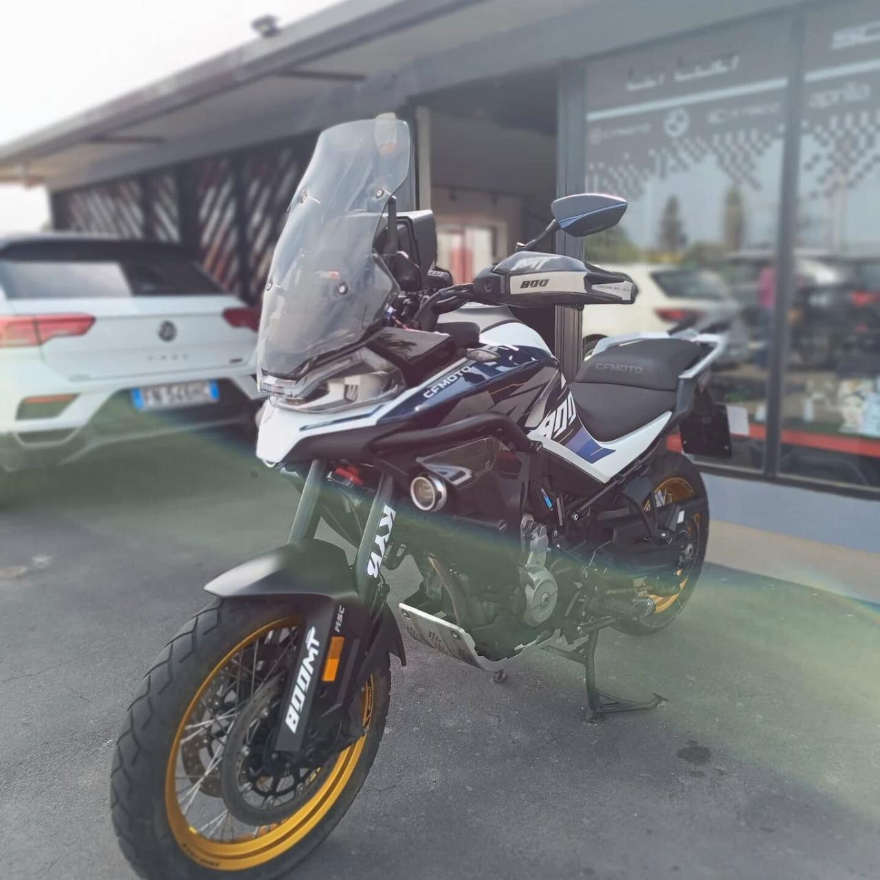 Cf Moto 800MT expoler AKRAPOVIC