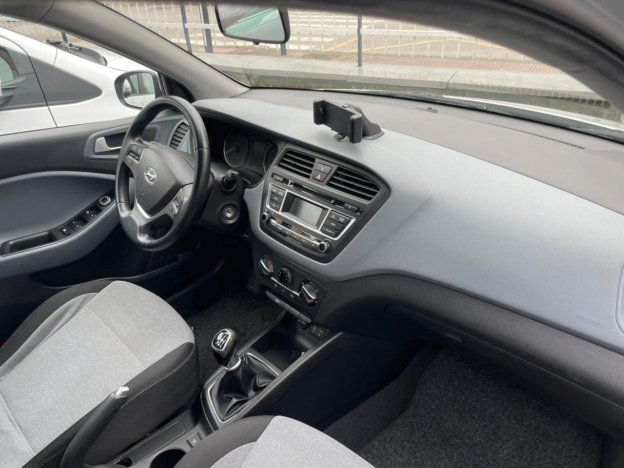 Hyundai i20 1.1 CRDi 12V 5 porte Classic