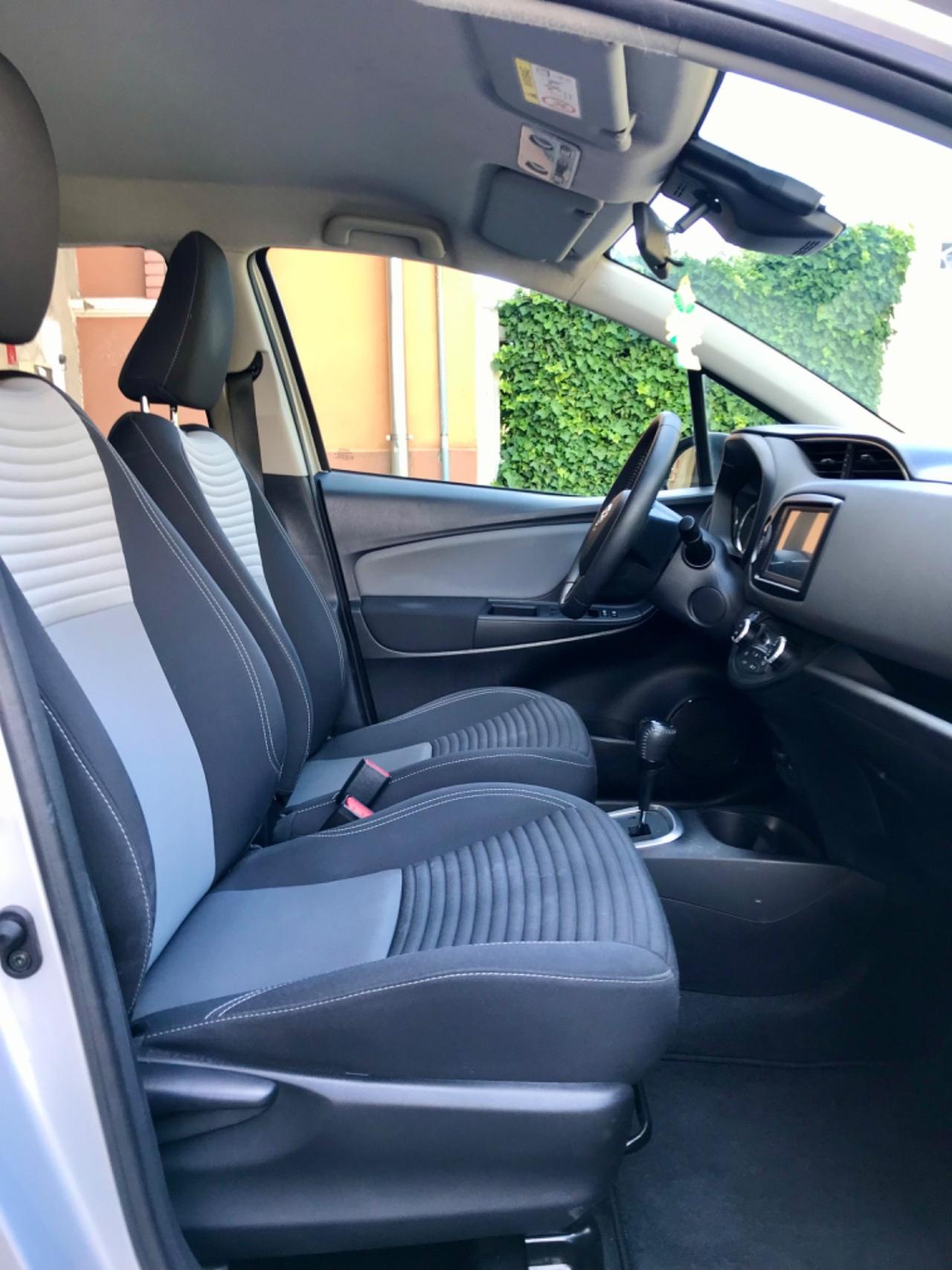 Toyota Yaris 1.5 Hybrid 5 porte Active