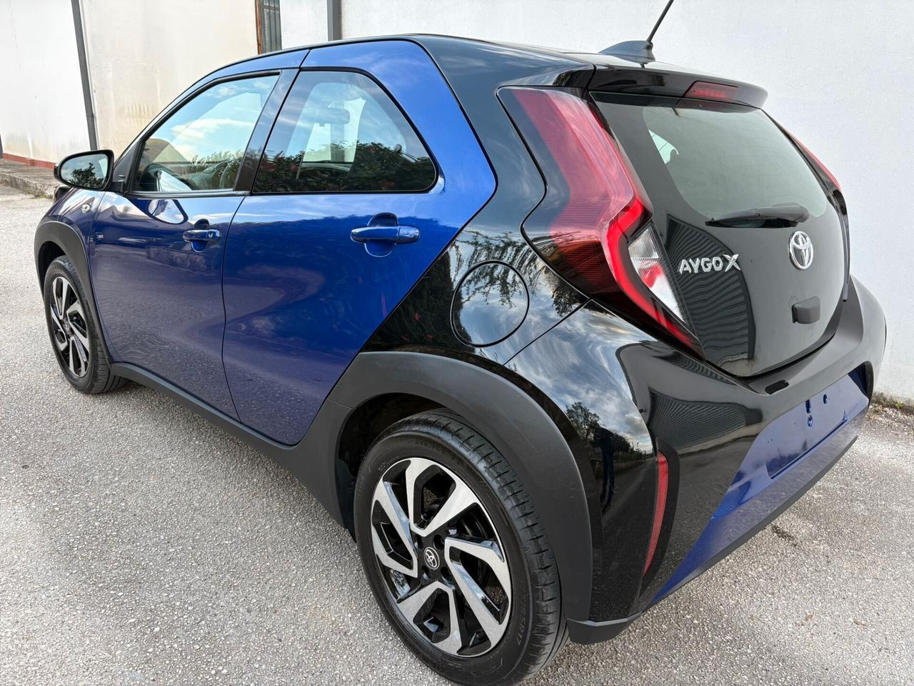 Toyota Aygo X 1.0 VVT-i MT Play