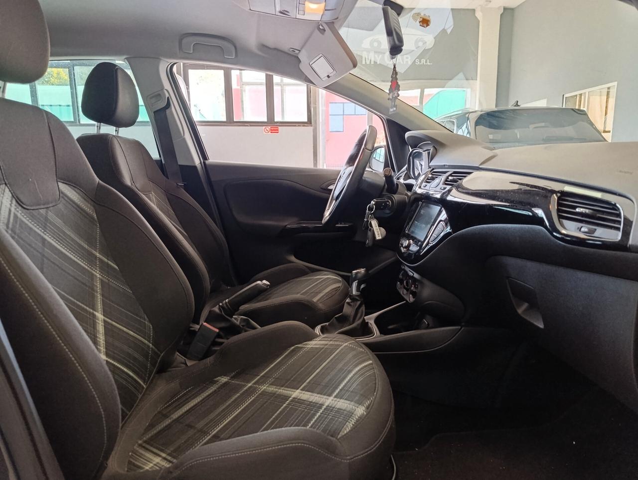 Opel Corsa Benz/GPL Manuale