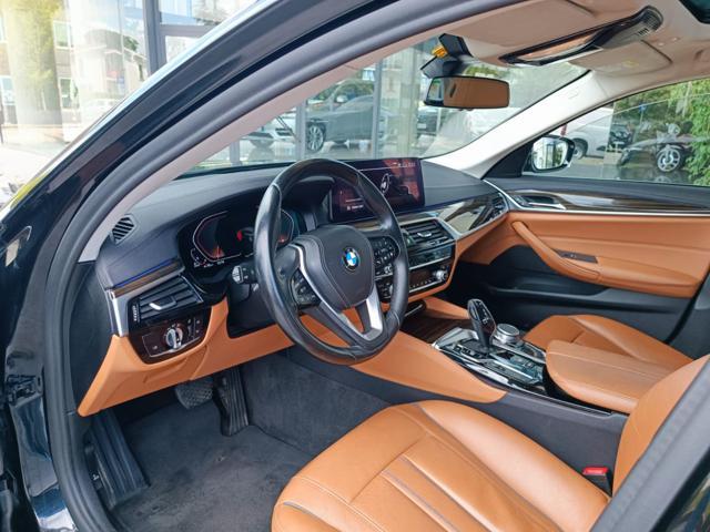 BMW 520 d 48V xDrive Touring Luxury