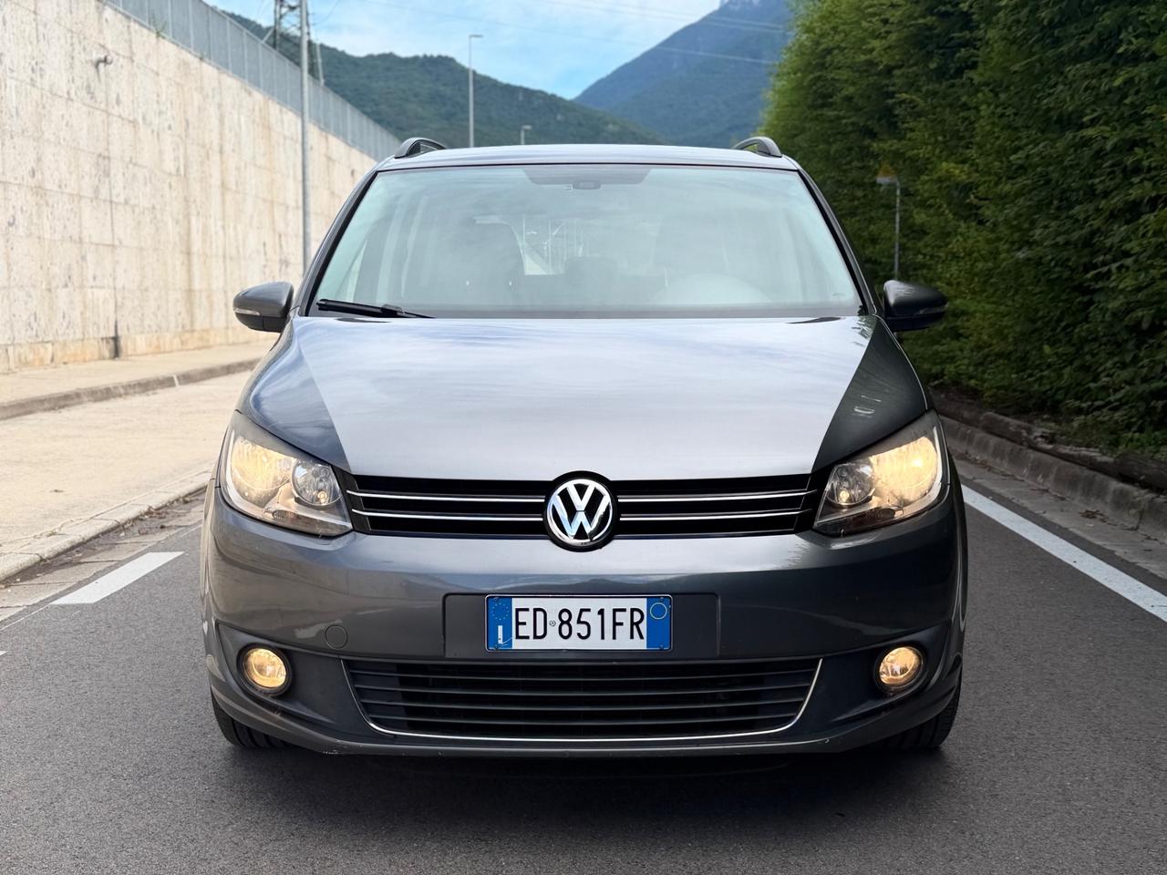 Volkswagen Touran 1.6 TDI 105cv 7 POSTI OK NEOPATENTATI