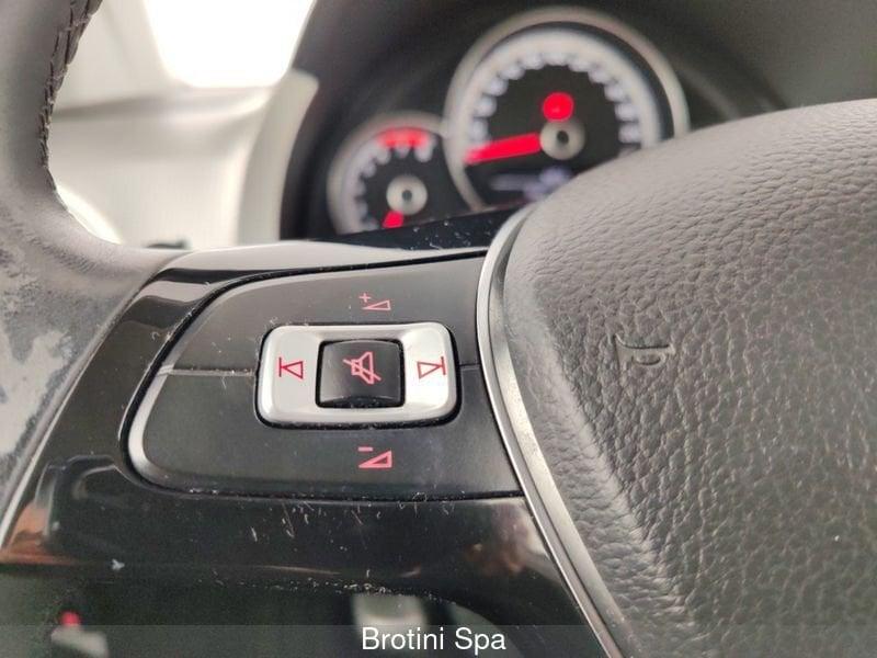 Volkswagen up! 1.0 75 CV 5p. high up!