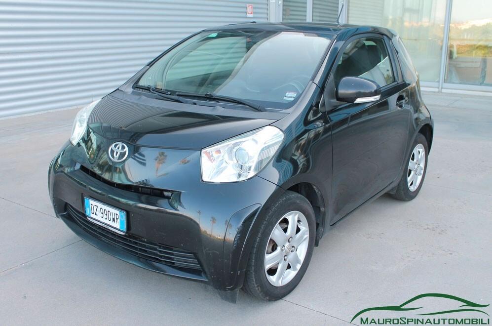 Toyota iQ 1.0