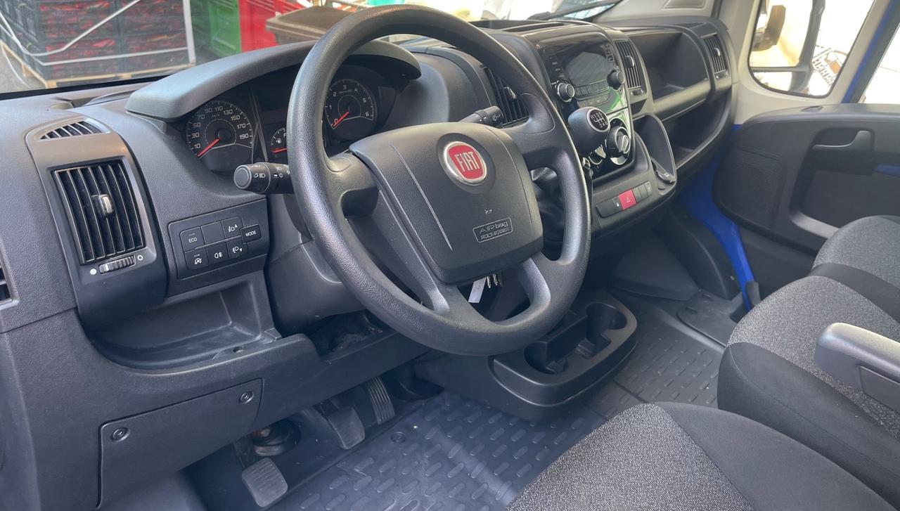 Fiat Ducato 33 2.2 Mjt 120CV Furgone