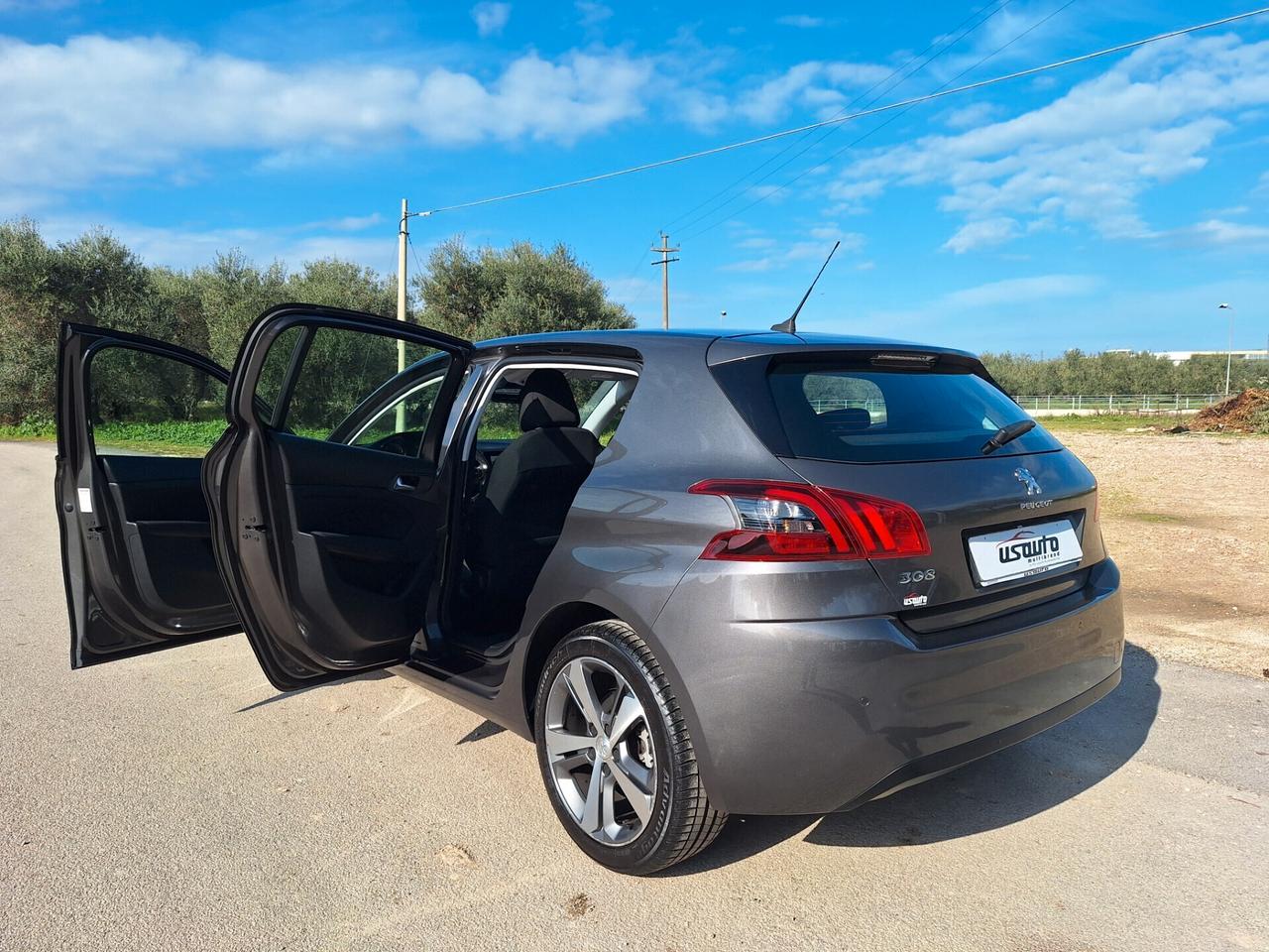 Peugeot 308 1.6HDi 120 cv BERLINA NAVI 2018 PERFETTA