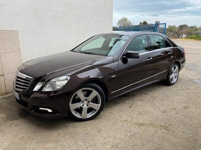 Mercedes-benz E 350 E 350 CDI BlueEFFICIENCY 4Matic Elegance