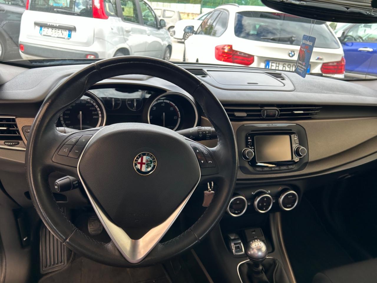 Alfa Romeo Giulietta 1.6 JTDm-2 105 CV Exclusive