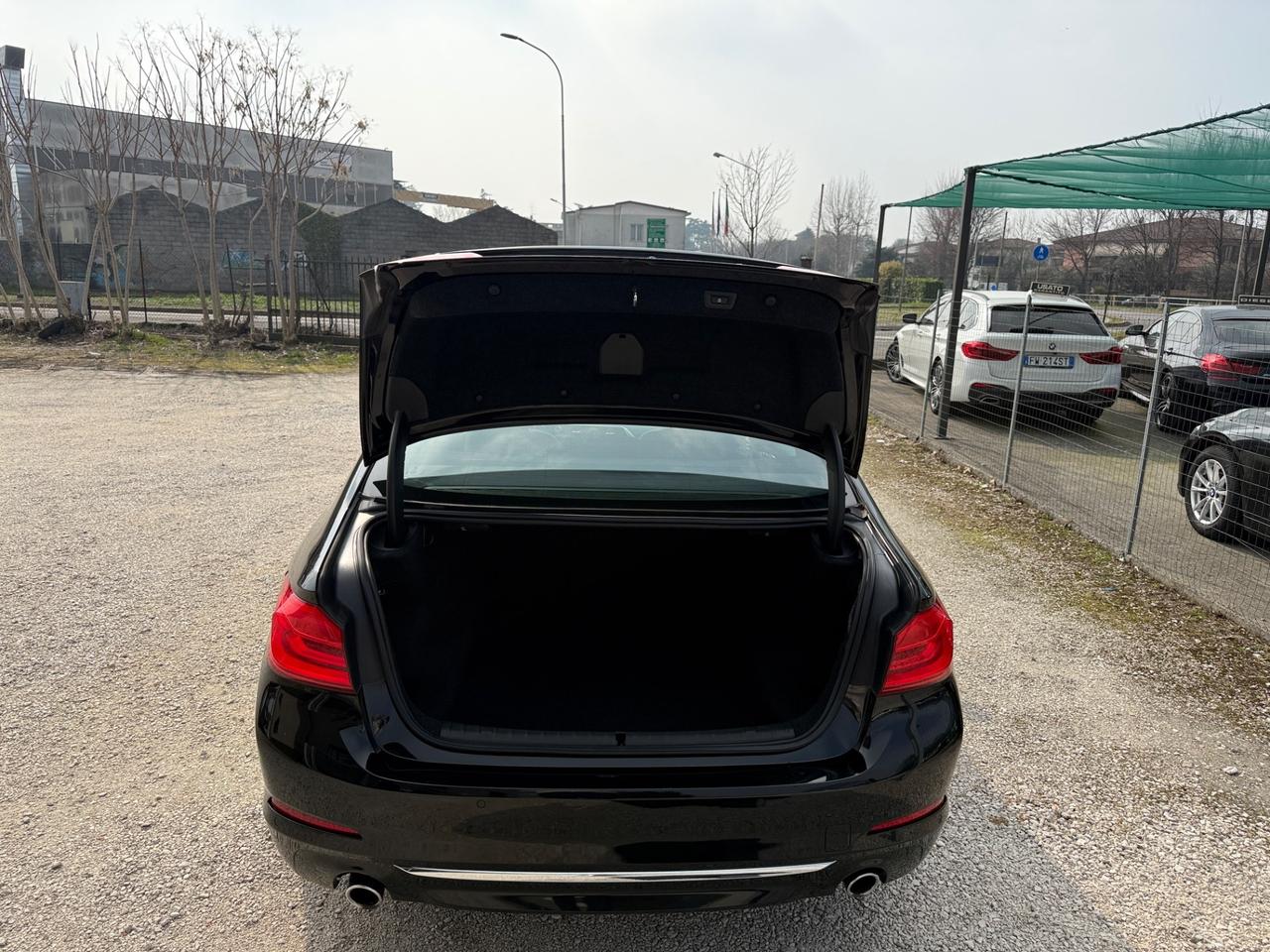 Bmw 520 Serie 5 G30 Berlina 520d Luxury Navi+Led+Pelle