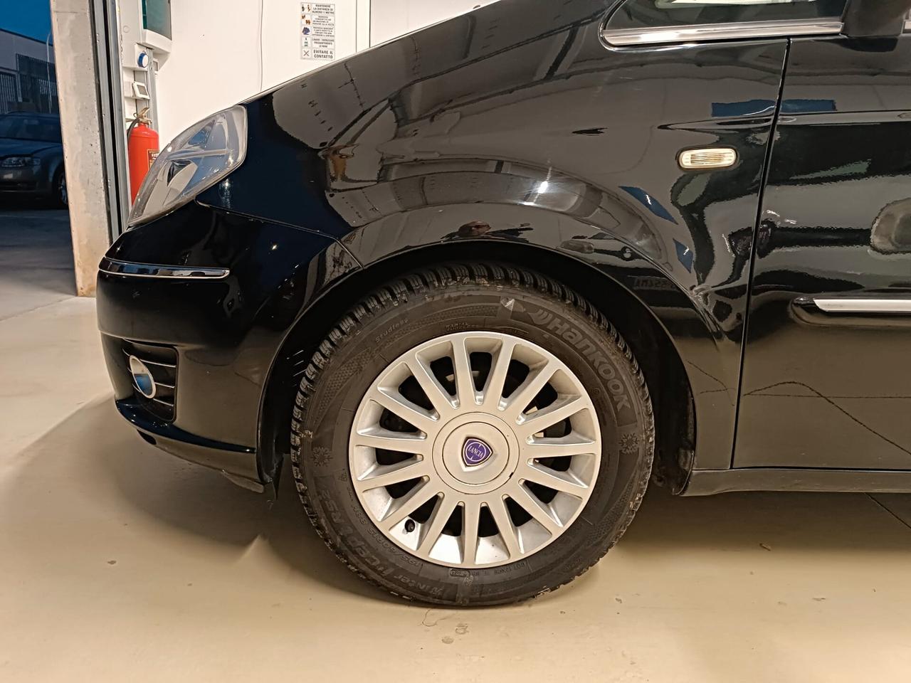 Lancia MUSA 1.4 16V Poltrona Frau