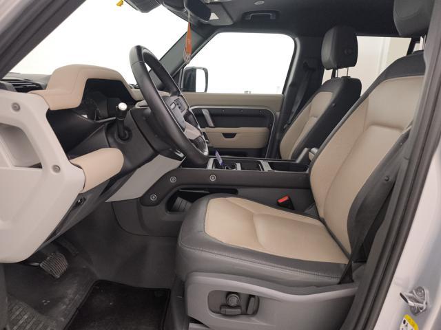 LAND ROVER Defender 3.0d i6 mhev X-Dynamic SE awd 250cv auto