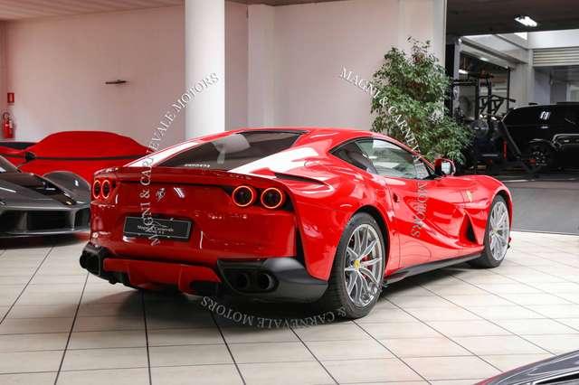 Ferrari 812 SUPERFAST|LIFT SYSTEM|DISPLAY PASS|HI-FI|APPLE